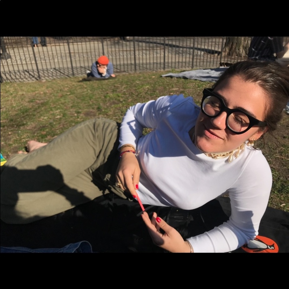 Meet your Posher, Helen